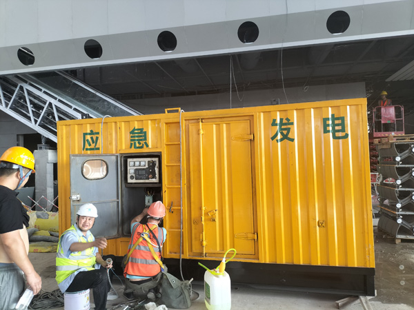 莱阳怎样判断空气滤清器是否需要更换？